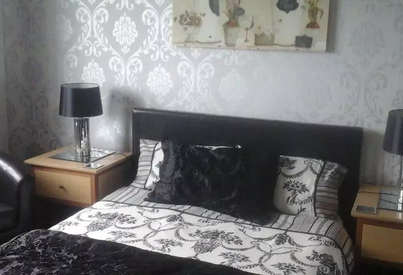 ベッドアンドブレックファースト Edwardian Guest House