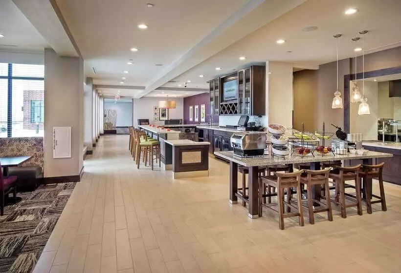 ホテル Hilton Garden Inn Pittsburgh Airport Southrobinson Mall