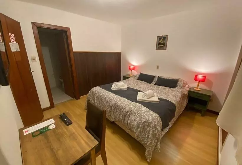 בית מלון כפרי Hosteria Suiza Ex Casita Suiza