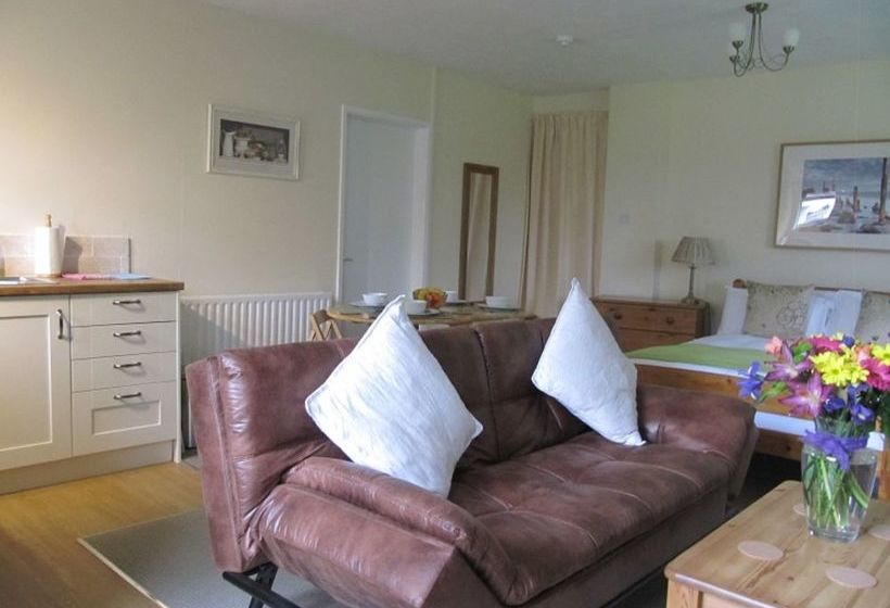 ホテル Little Forest Lodge