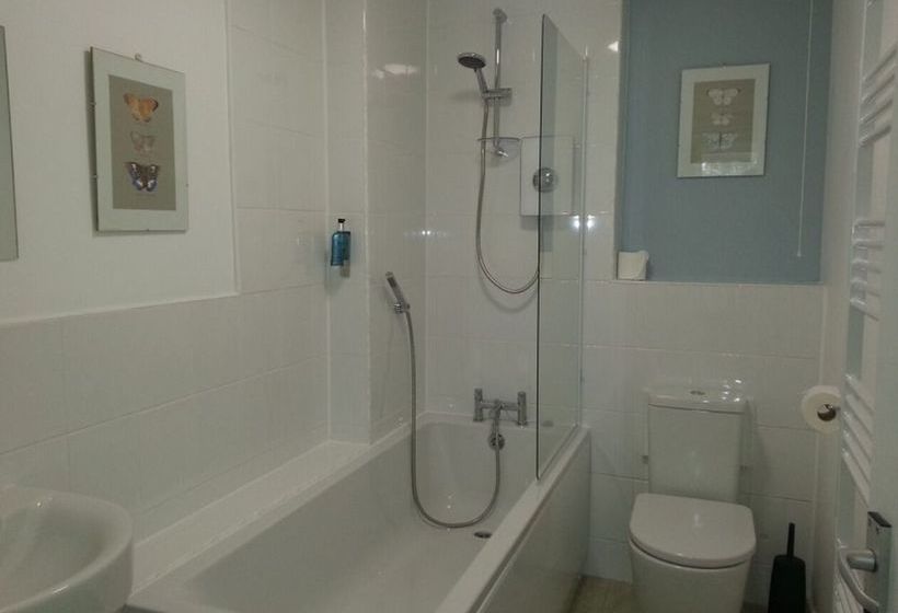 ホテル Little Forest Lodge