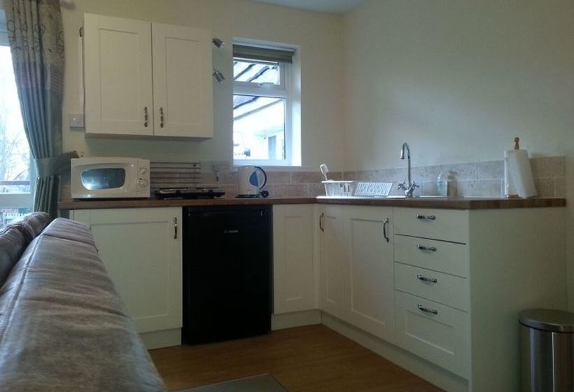 ホテル Little Forest Lodge