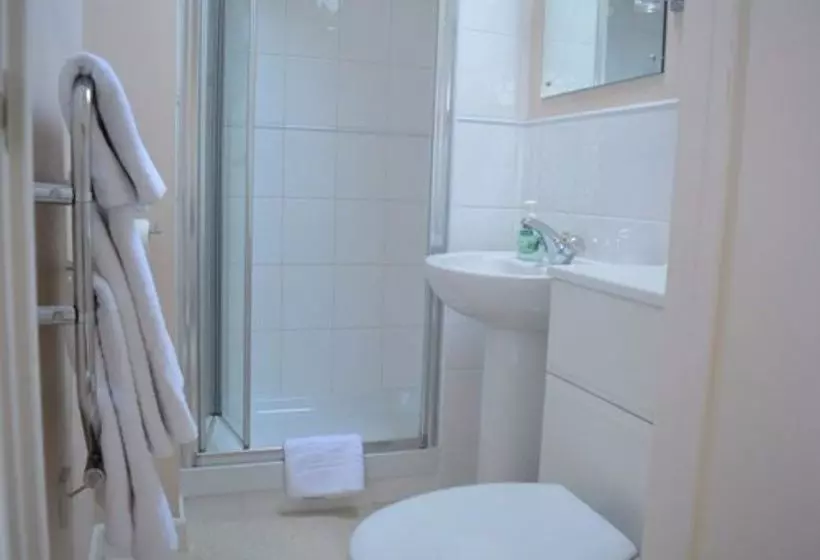 Отель Little Forest Lodge