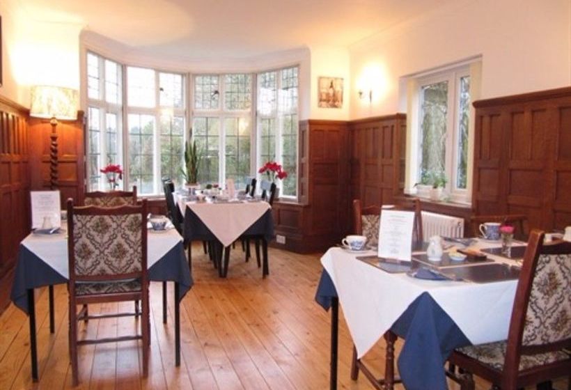 ホテル Little Forest Lodge