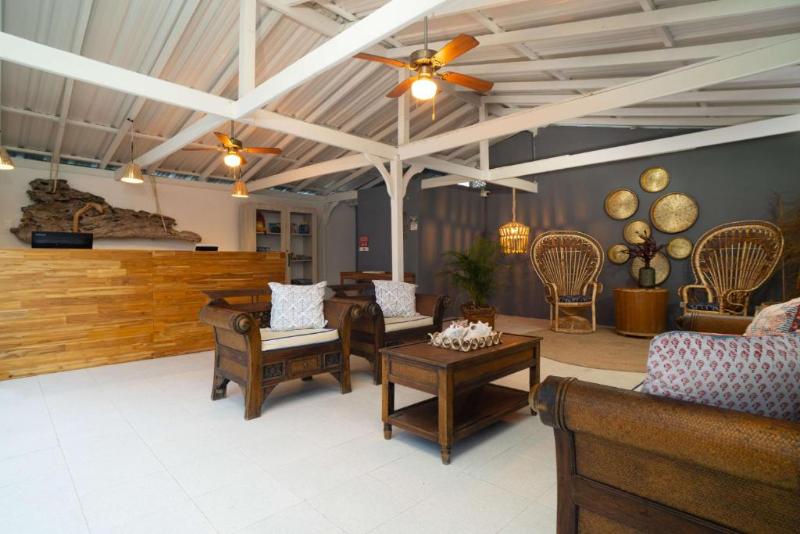 Hotel San Luis Beach House