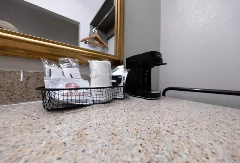 酒店 Red Roof Inn Charlottesville