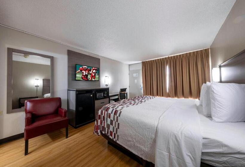 Отель Red Roof Inn Charlottesville