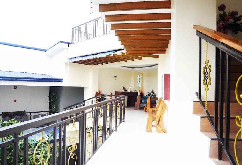 Szálloda Reyna S The Haven And Gardens