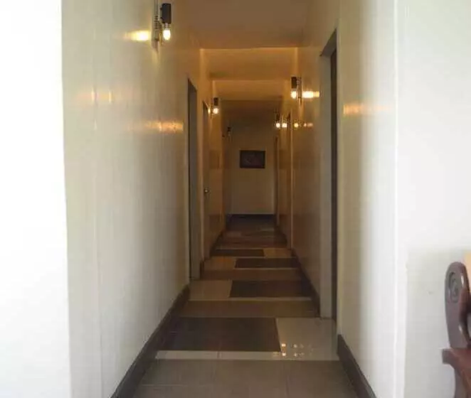 בית מלון כפרי Reyna S The Haven And Gardens