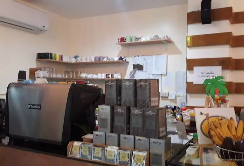 בית מלון כפרי Reyna S The Haven And Gardens