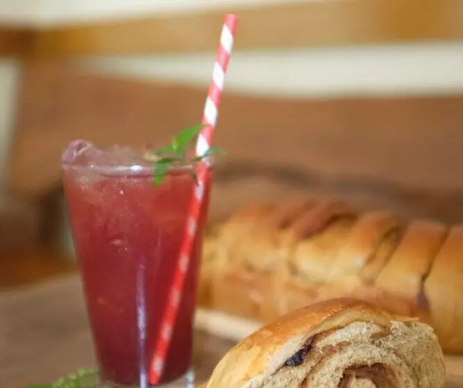 בית מלון כפרי Reyna S The Haven And Gardens