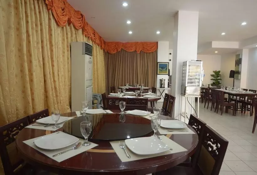 בית מלון כפרי Reyna S The Haven And Gardens