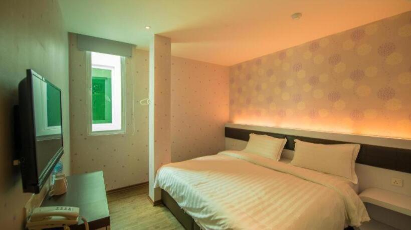 هتل Riverfront Sentral Boutique