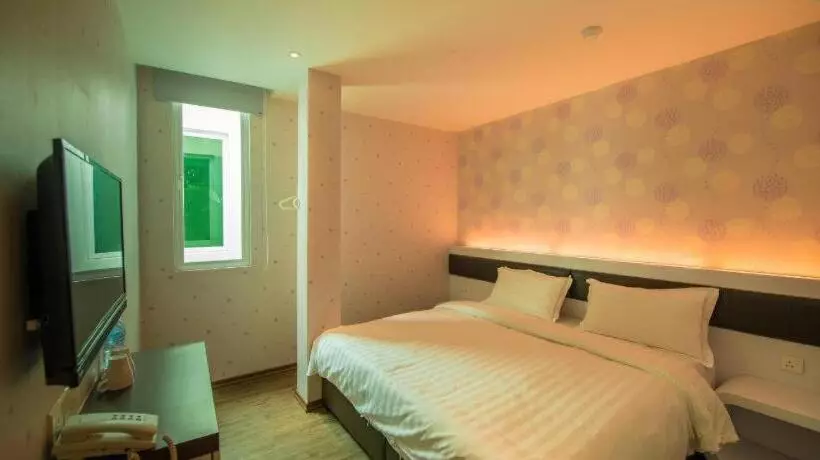 Hotel Riverfront Sentral Boutique