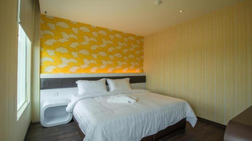 هتل Riverfront Sentral Boutique