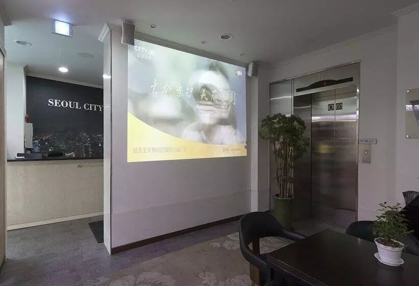 בית מלון כפרי Seoul City