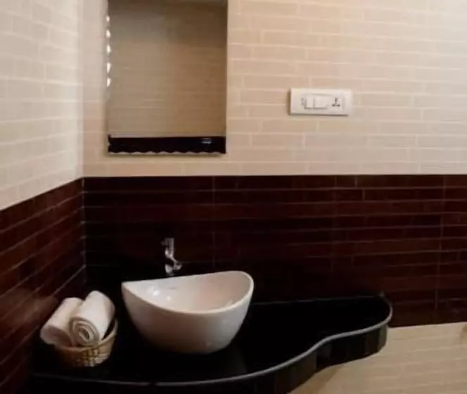 هتل Thagu Chhen A Boutique