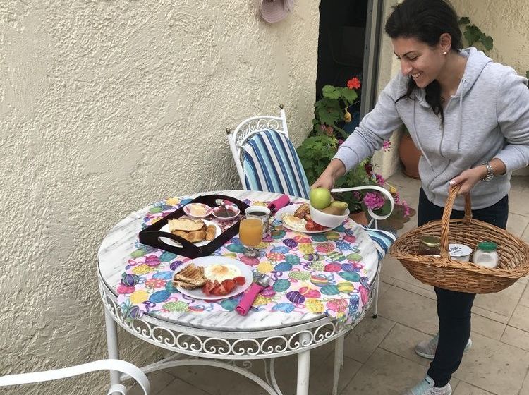 فندق Vivian Studios