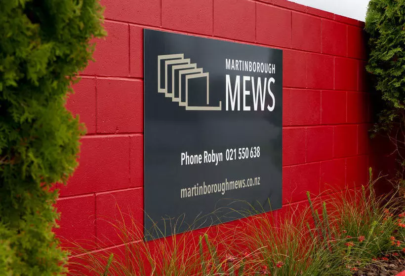 Martinborough Mews