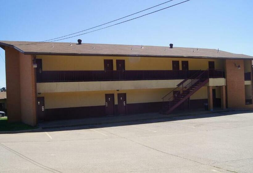 Мотель Holiday Lodge & Suites