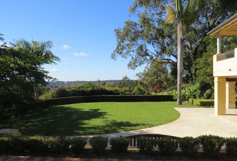 بنسيون Victorias At Ewingsdale