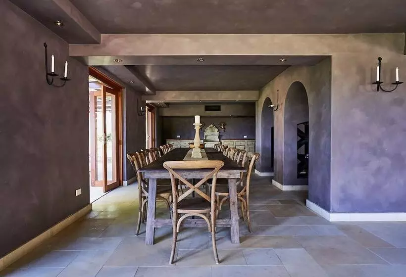 Пансион Victorias At Ewingsdale