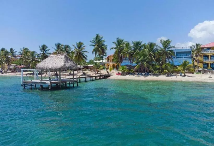 Resort Parrot Cove Lodge