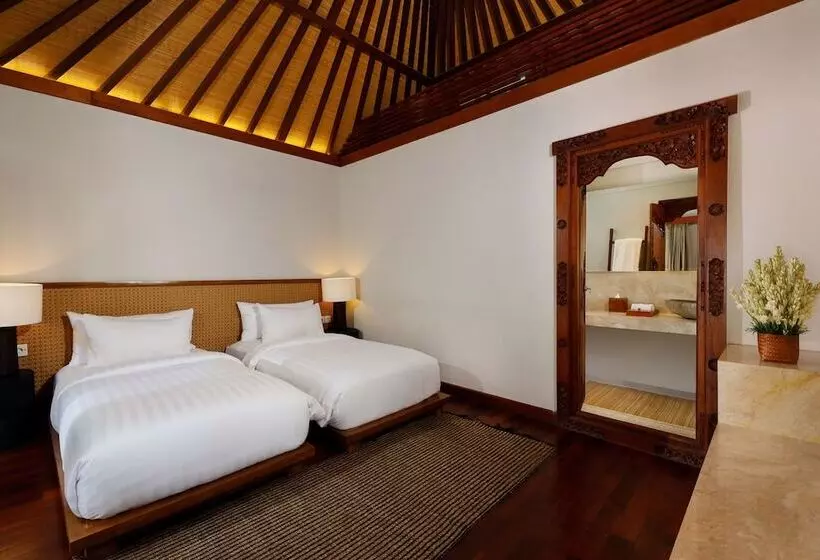 אתר נופש Villa Nelayan By Nakula