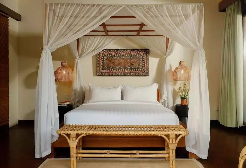 אתר נופש Villa Nelayan By Nakula