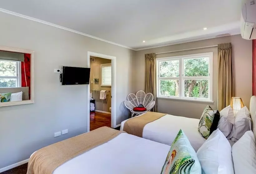 The Farmhouse At Mission Estate