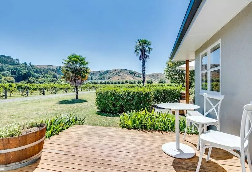 The Farmhouse At Mission Estate