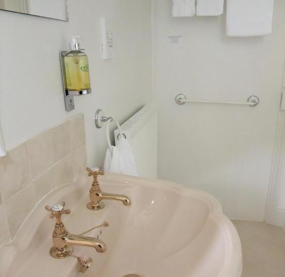 Aamiaismajoitus (B&B) The Fernery