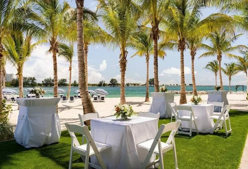 Hotelli Jw Marriott Clearwater Beach Resort & Spa