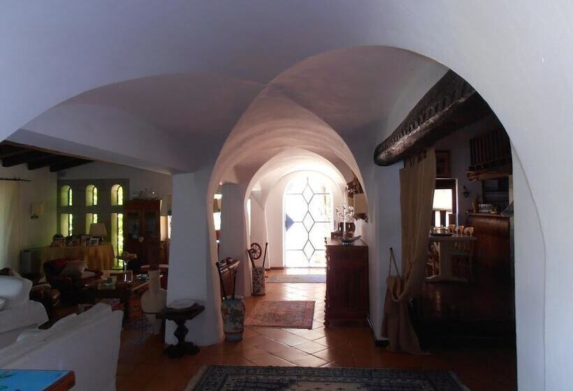 Пансион Casa Alianda