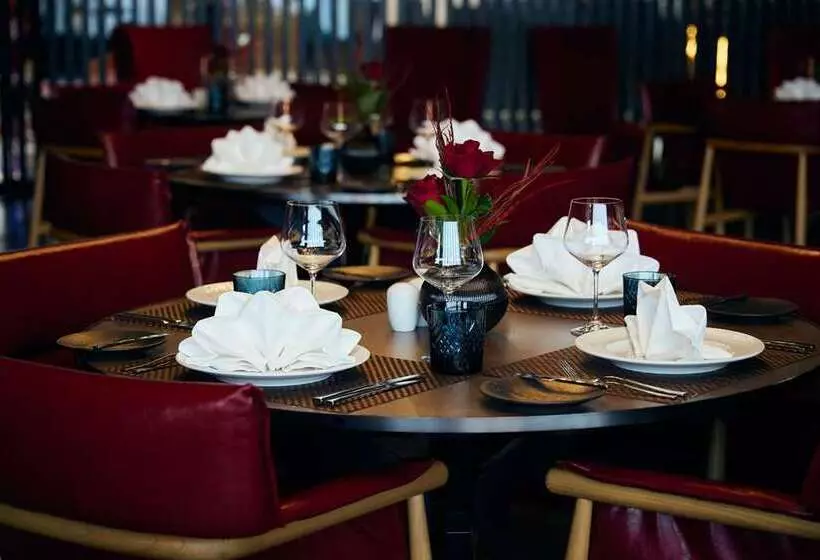 هتل Hilton Kinshasa