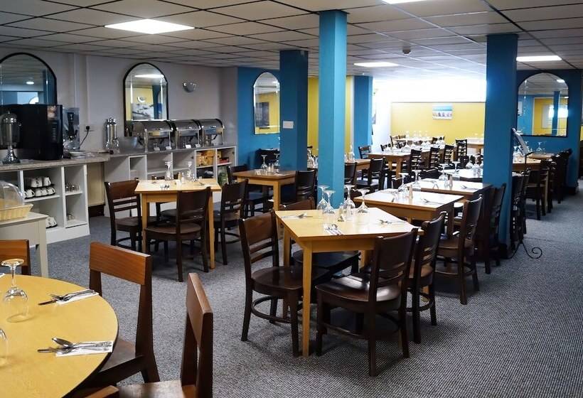 בית מלון כפרי Bluewaters