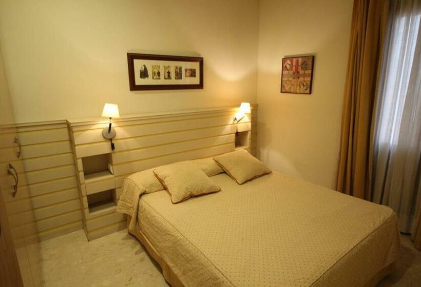 Apartaments St. Jordi Comtal