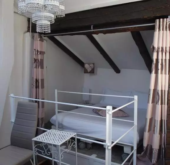 تختخواب و صبحانه 19 Borgo Cavour