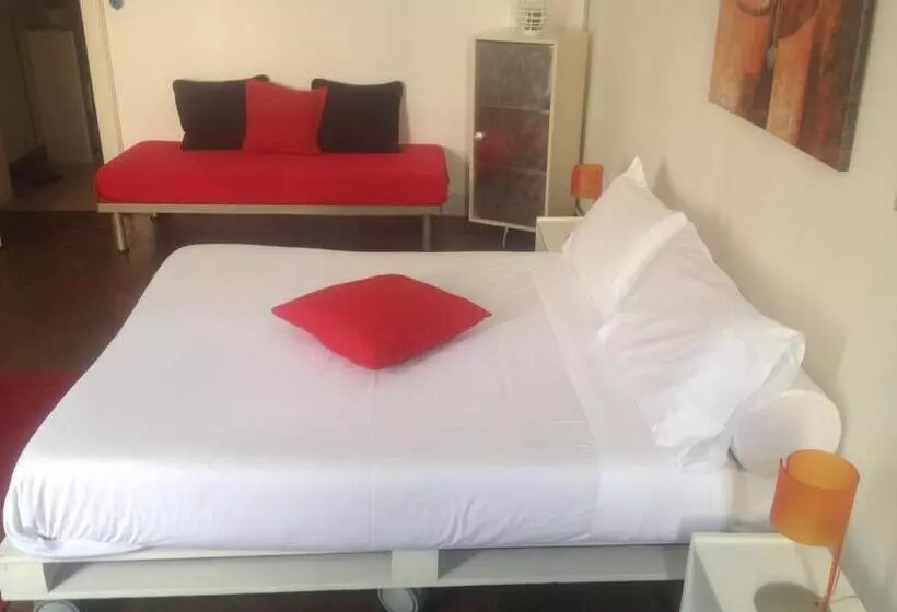 تختخواب و صبحانه 19 Borgo Cavour