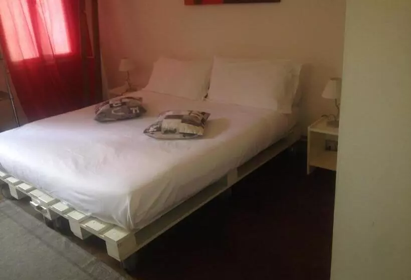 تختخواب و صبحانه 19 Borgo Cavour