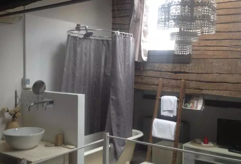 تختخواب و صبحانه 19 Borgo Cavour