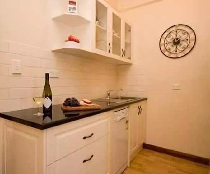 مبيت وإفطار Brice Hill Country Lodge