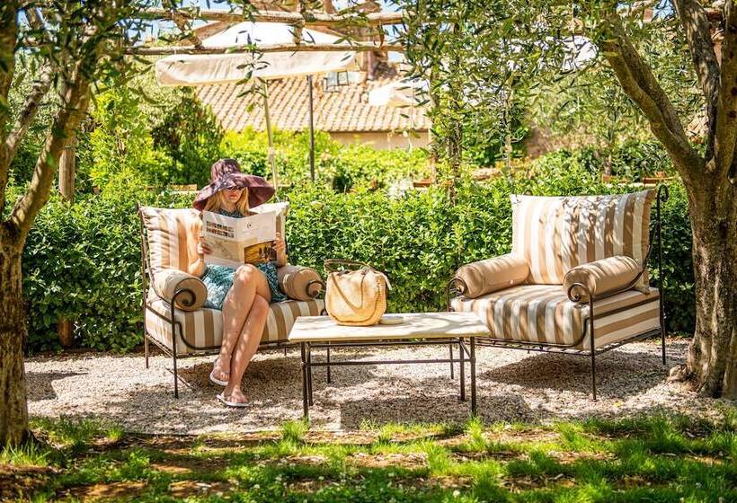 ホテル Boutique Villa Liberty   Dépendance   Borgo Capitano Collection   Albergo Diffuso