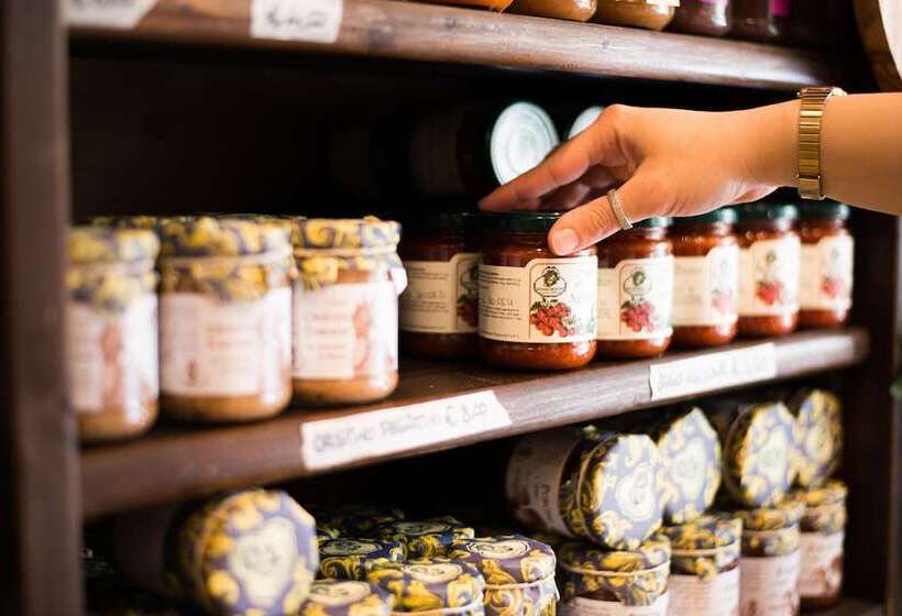 ホテル Boutique Villa Liberty   Dépendance   Borgo Capitano Collection   Albergo Diffuso