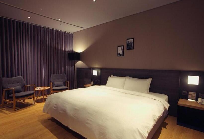 בית מלון כפרי Chiayi Guanzhi