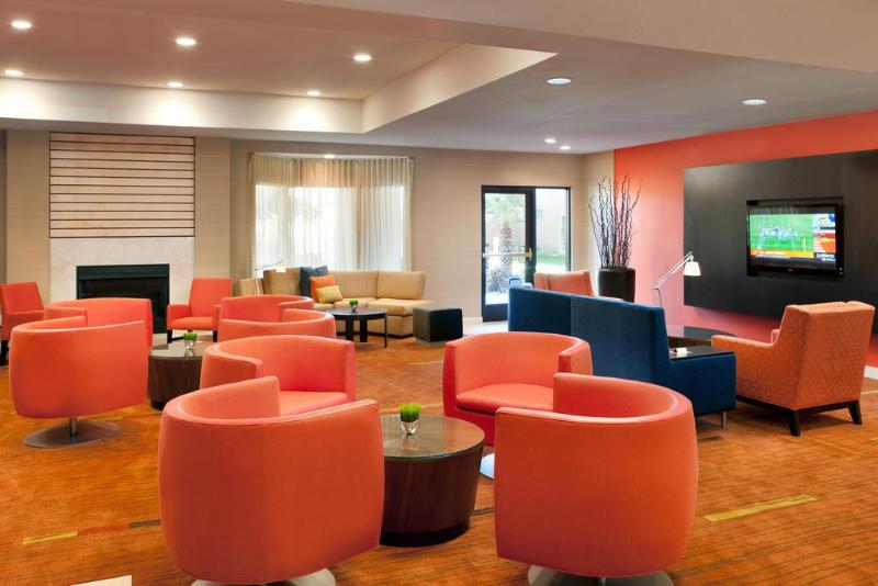 Отель Courtyard Milpitas Silicon Valley