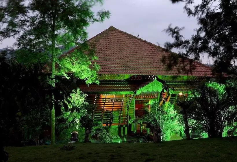 Hôtel Crescent Residency