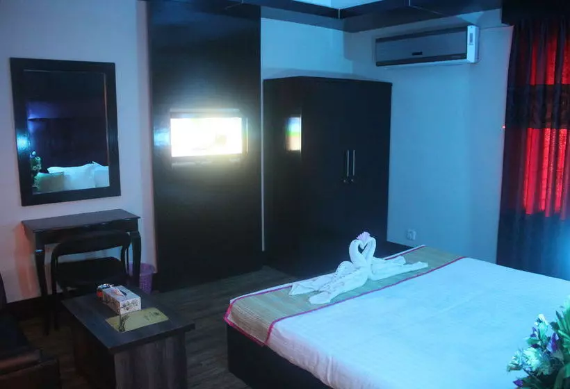 Hotel Dhaka