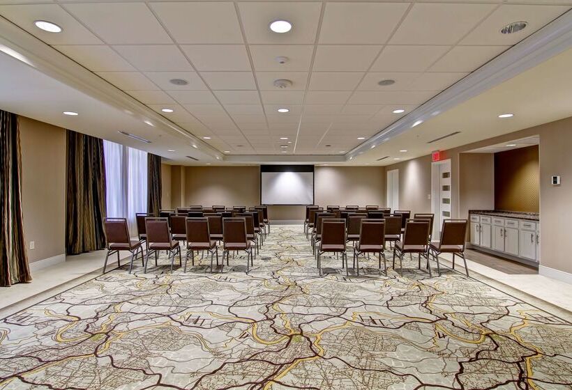 فندق Homewood Suites By Hilton Cincinnati Downtown