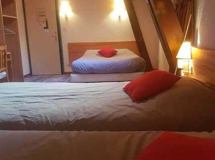 酒店 Hôtel Du Bourg